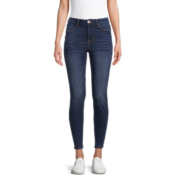 No Boundaries Super High Rise Jegging NWT! - Picture 1 of 16